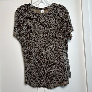 Old Navy Luxe animal print short sleeve tshirt